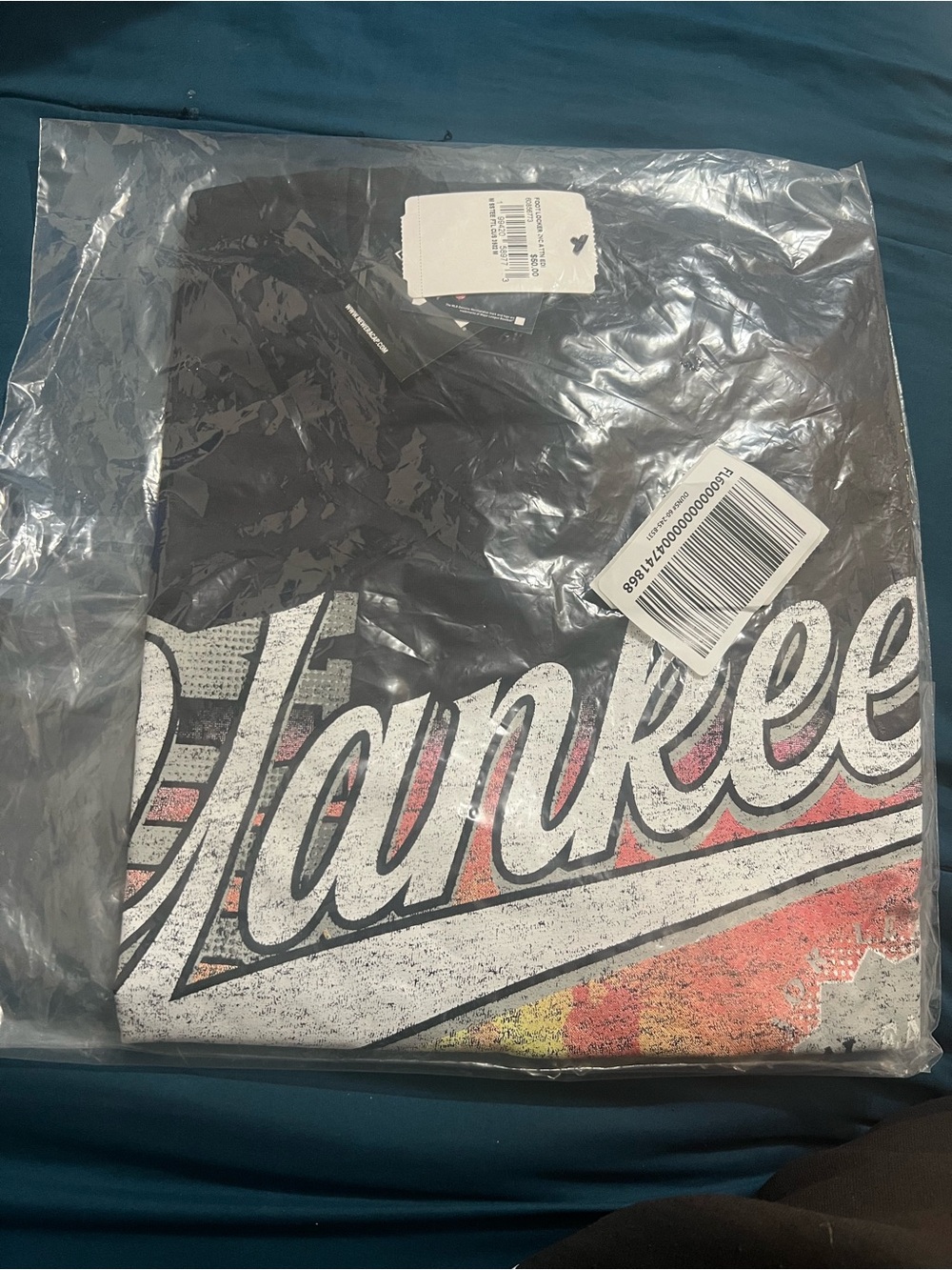 New Era Black Yankees Graphic Short-Sleeve Tee